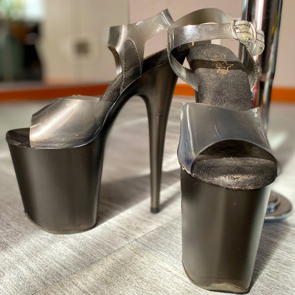 Pleaser 8” Flamingo heels, great condition